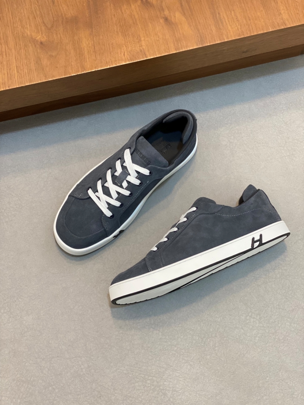 에르메스 Hermes Kiddy 스니커즈