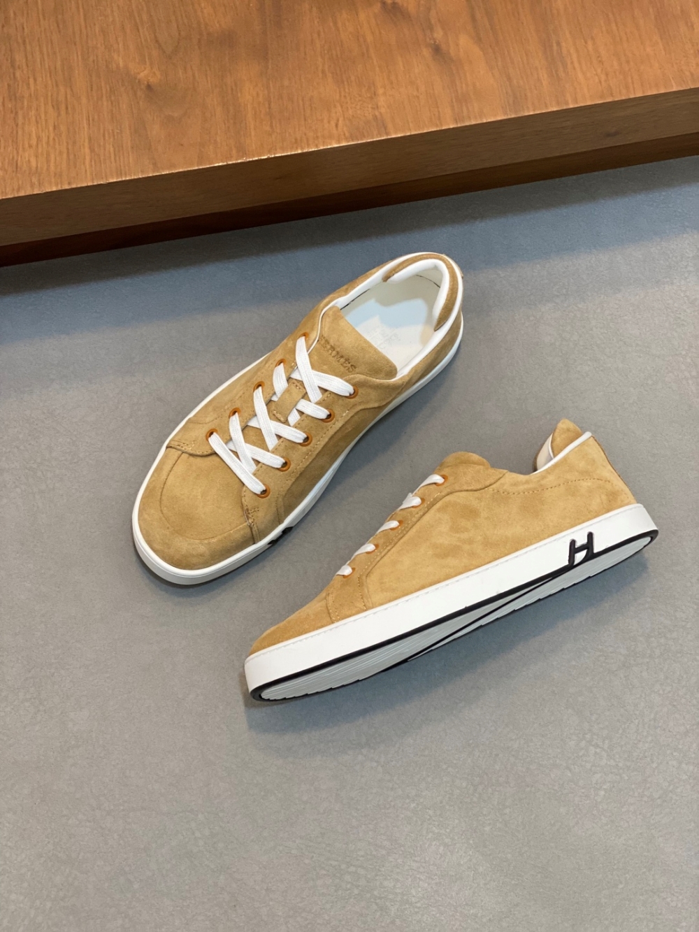 에르메스 Hermes Kiddy 스니커즈