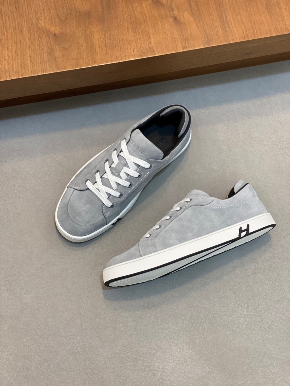 에르메스 Hermes Kiddy 스니커즈