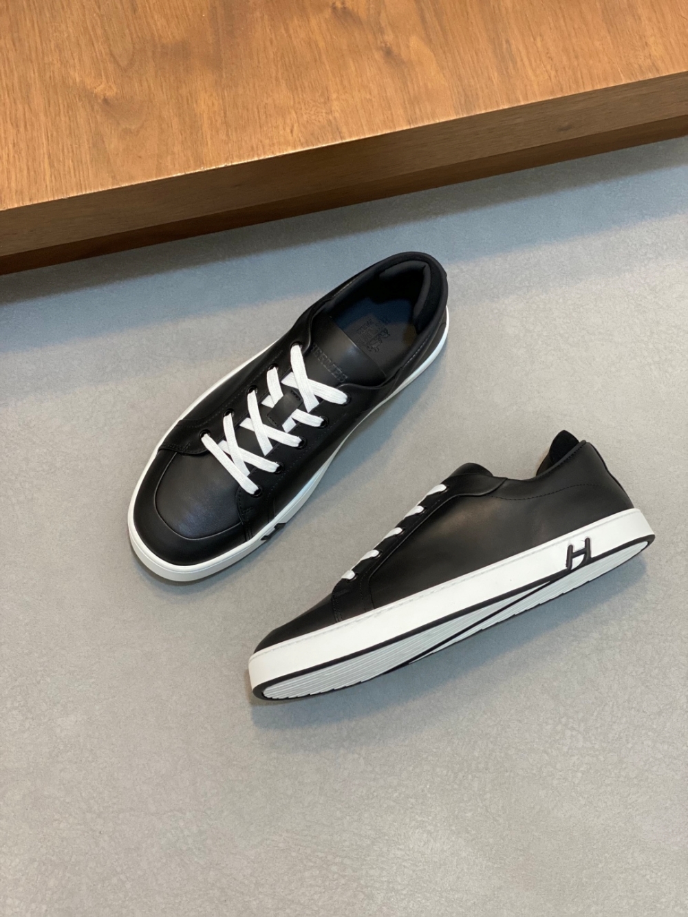 에르메스 Hermes Kiddy 스니커즈