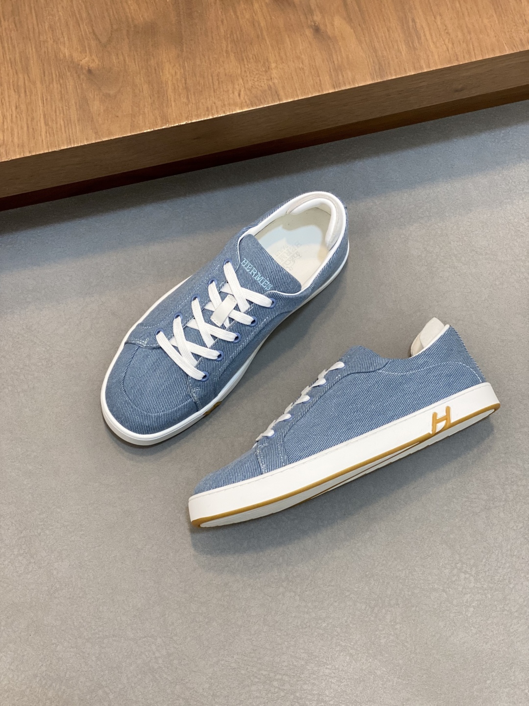 에르메스 Hermes Kiddy 스니커즈