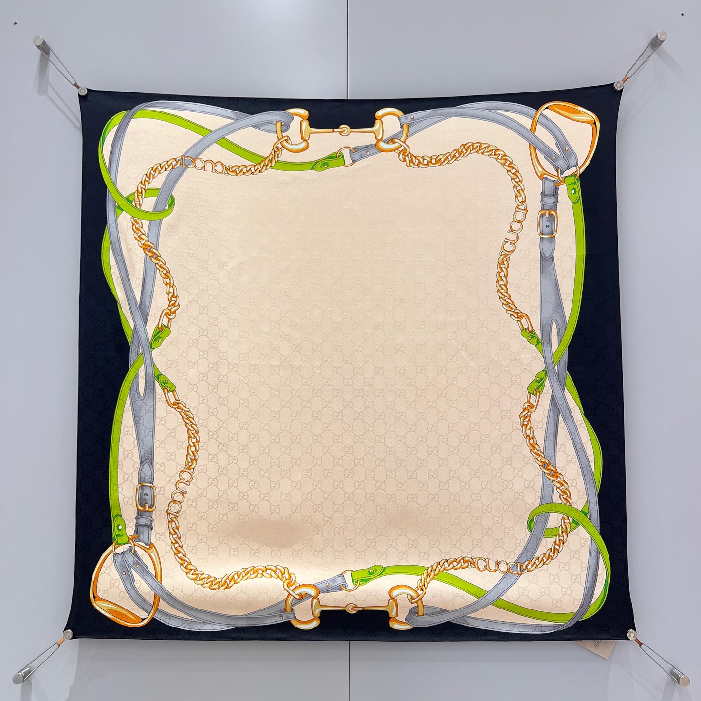 구찌 Gucci 스카프 90×90CM