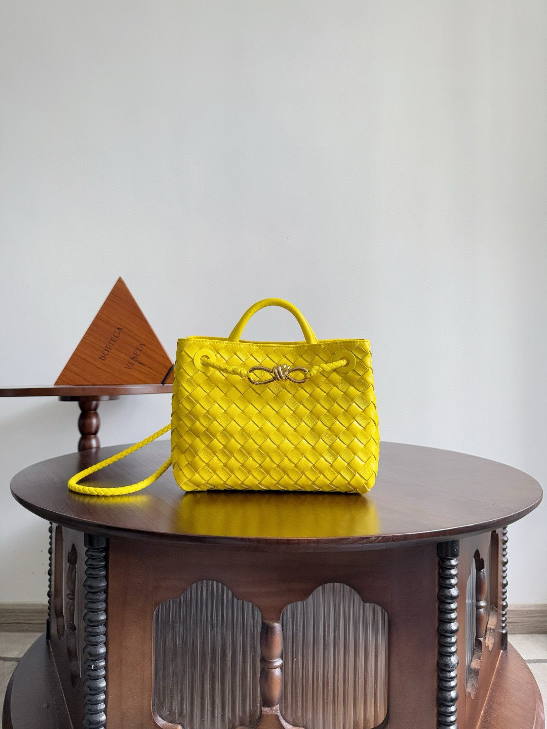 보테가 베네타 Bottega Veneta 743568 Andiamo 25cm