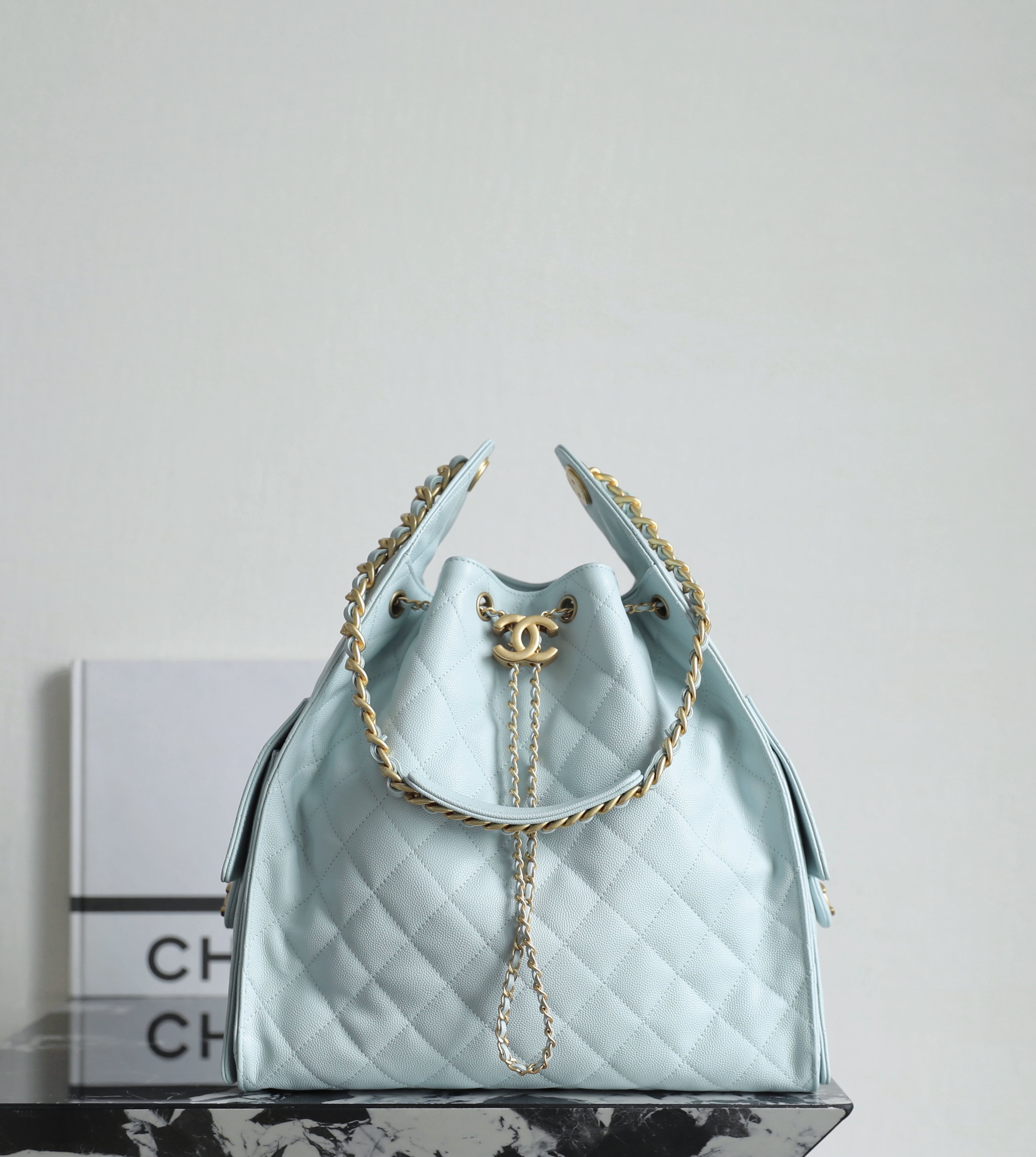 샤넬 CHANEL 25c AS5311 25Medium Handbag C-591 Blue 30cm