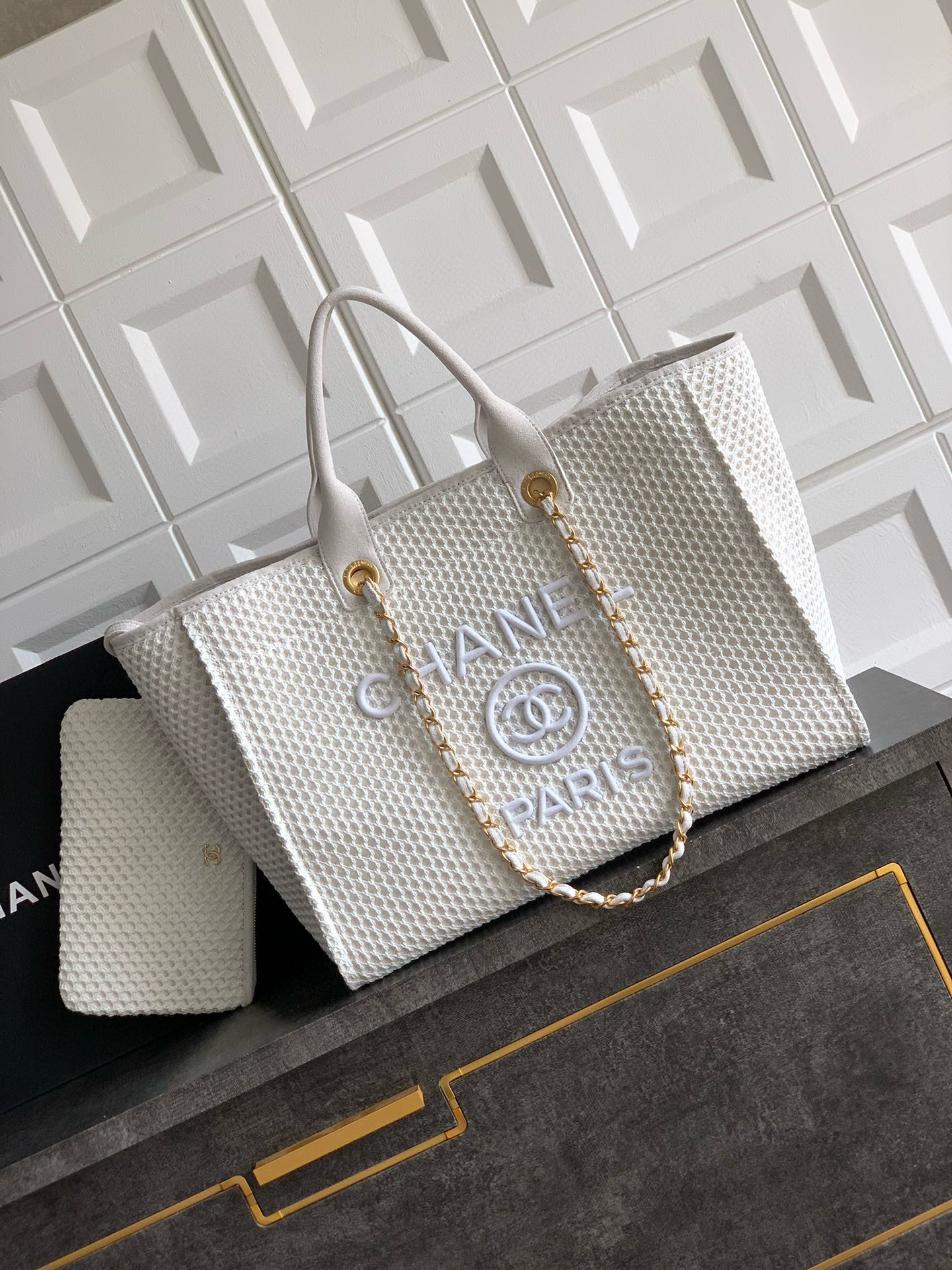 샤넬 Chanel 26C Tote bag White
