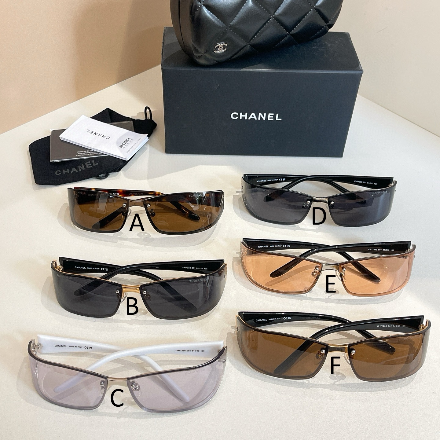 샤넬 Chanel CH7123S 64口13-135