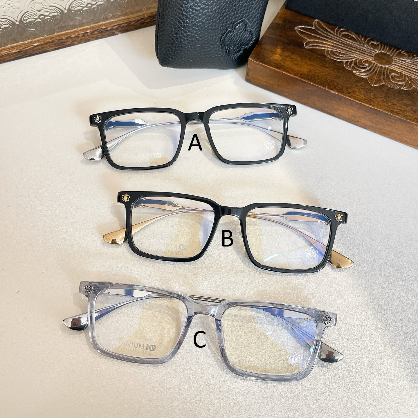 크롬하츠 Chrome Hearts CH8307 54口19-153