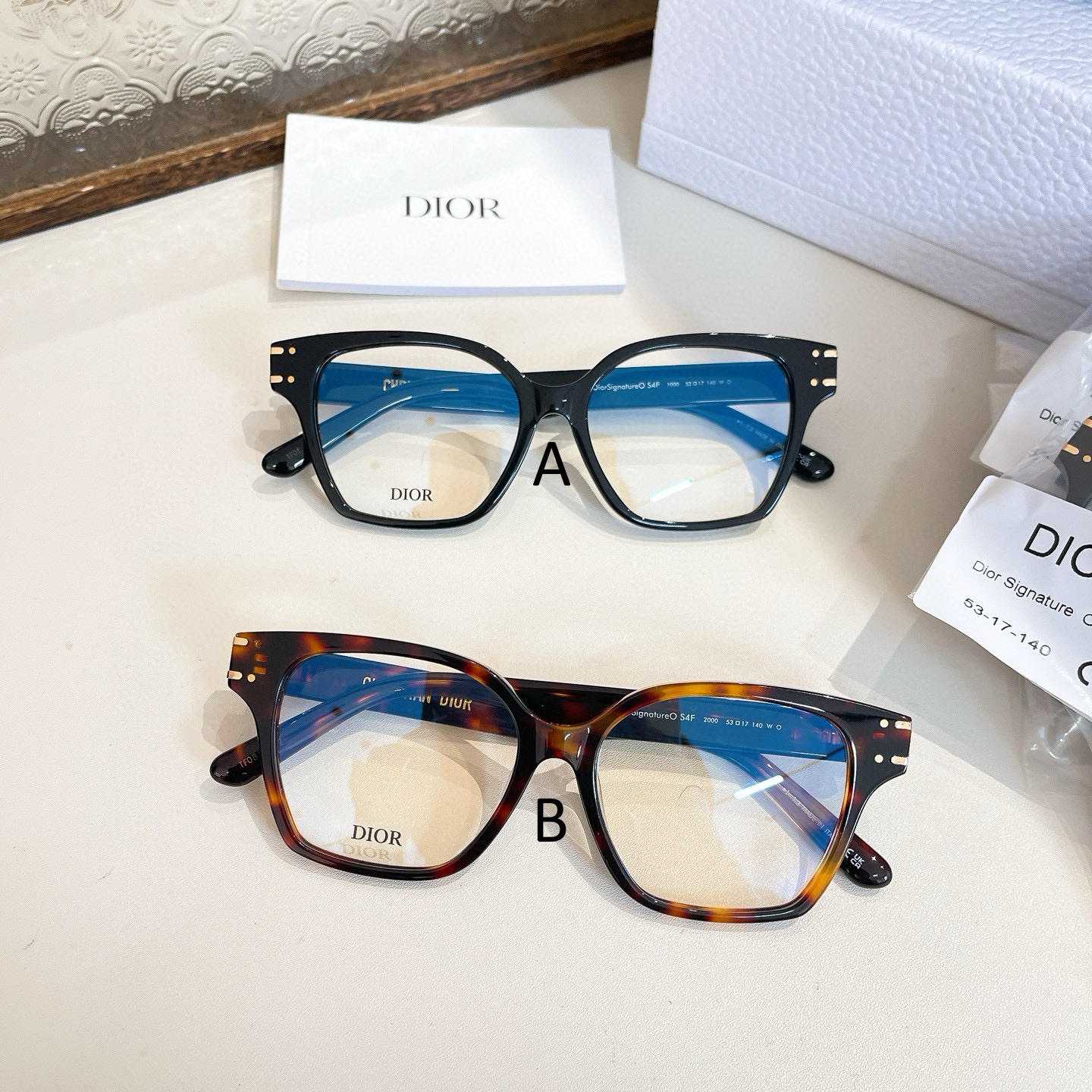 디올 Dior Signature S4F 53口17-140