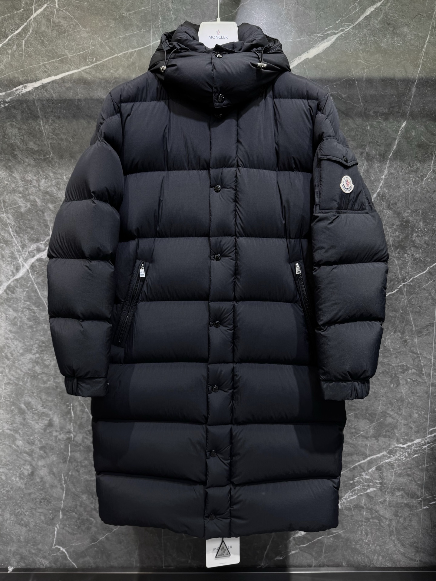 몽클레어 Moncler Hanoverian 롱 다운재킷。