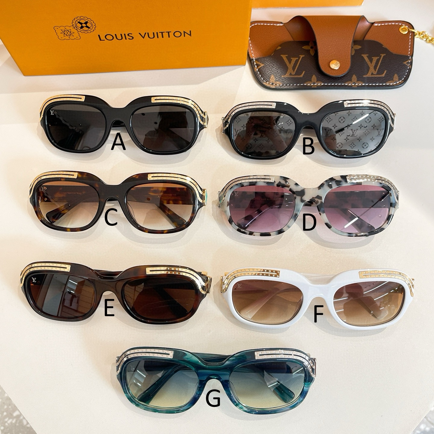 루이비통 Louis Vuitton Z2041U 56口22-140