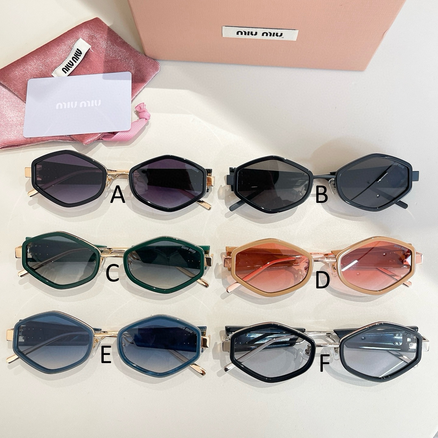 미우 미우 MIU MIU SMU 62WS 55口18-147