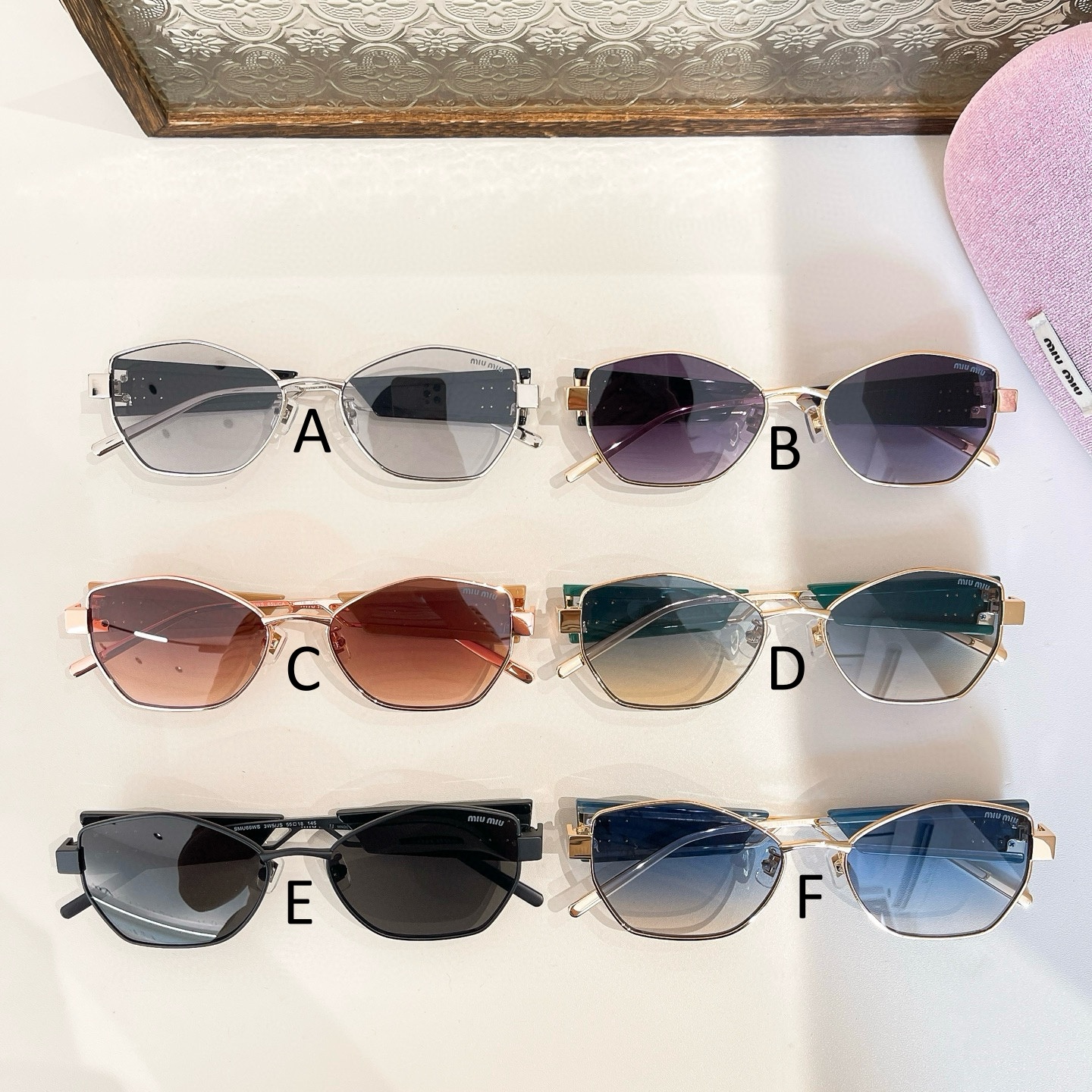 미우 미우 MIU MIU SMU66WS 55口18-145