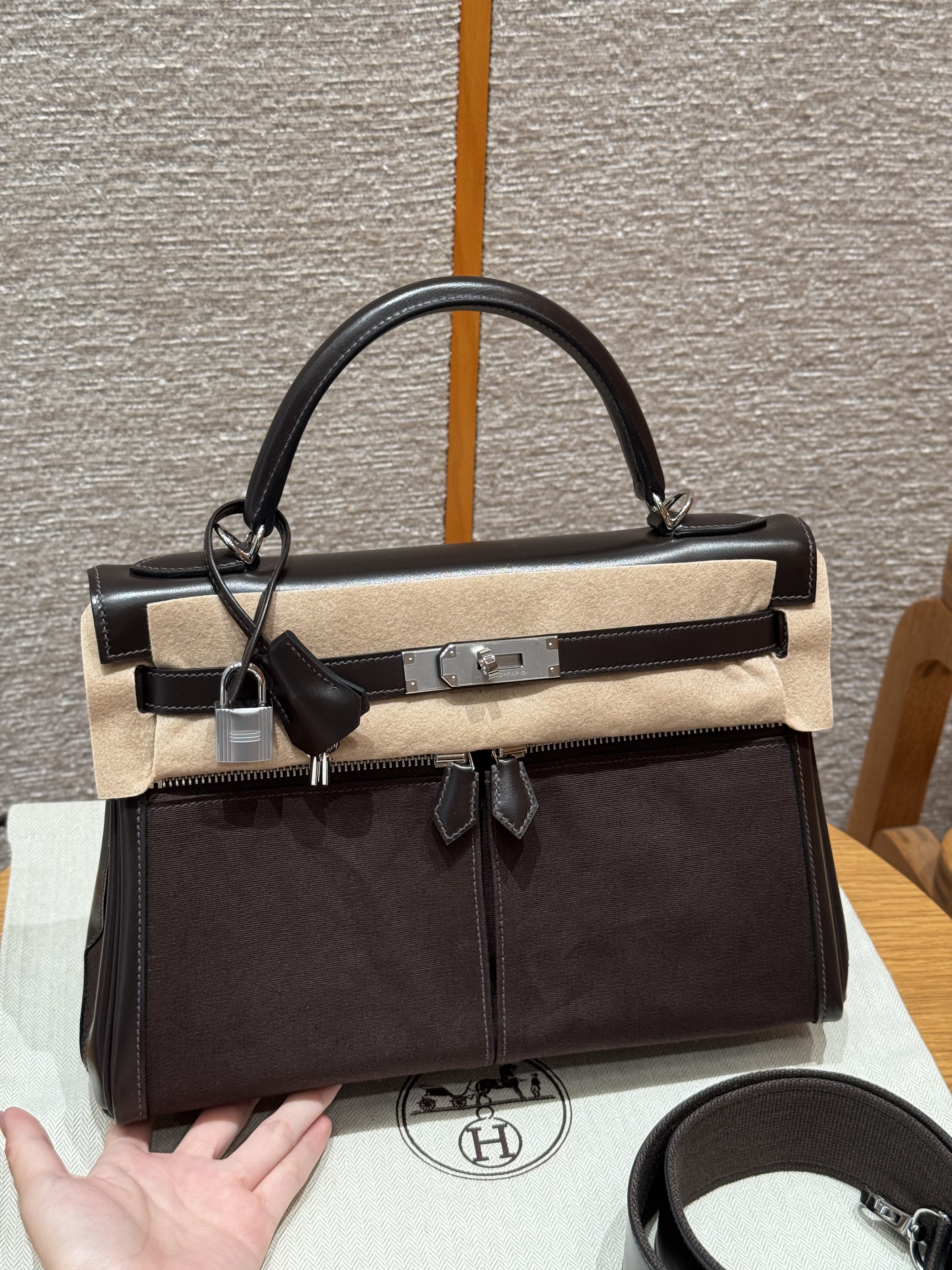에르메스 Hermes Kelly Lakis 32cm Box and Canvas 46 Ebene/silver