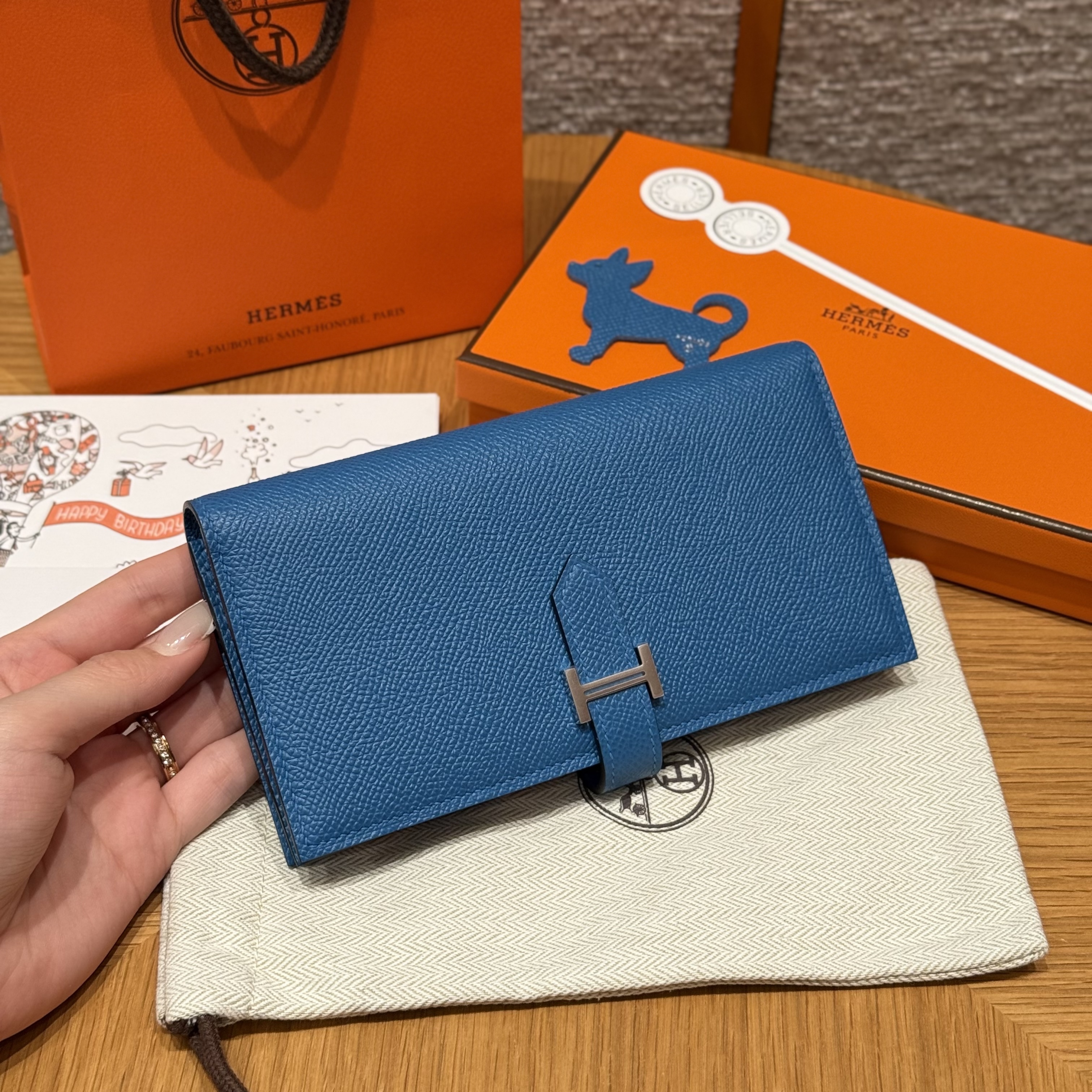 에르메스 Hermes Bearn wallet Soufflet 17.5cm Epsom 7Q Blue Mykonos/silver