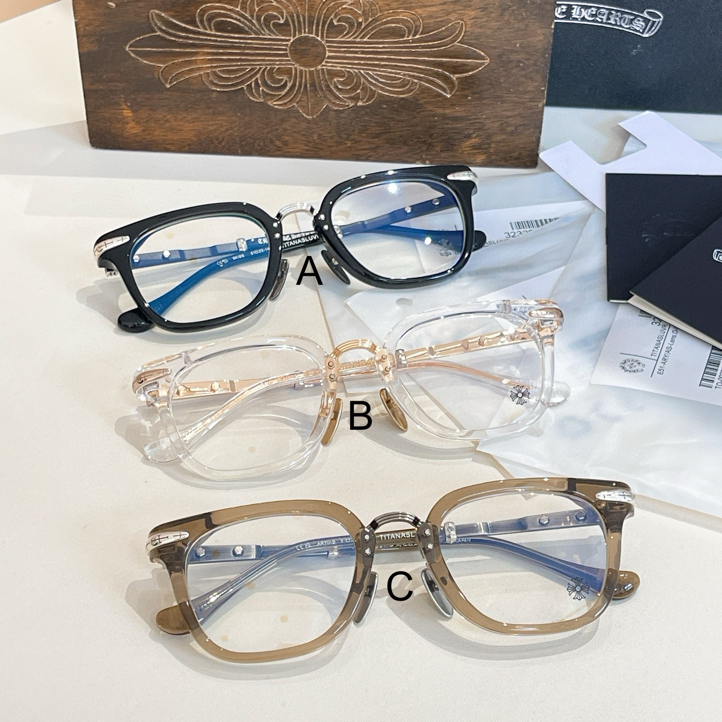 크롬하츠 Chrome Hearts TITANASLUVR 51口23-145