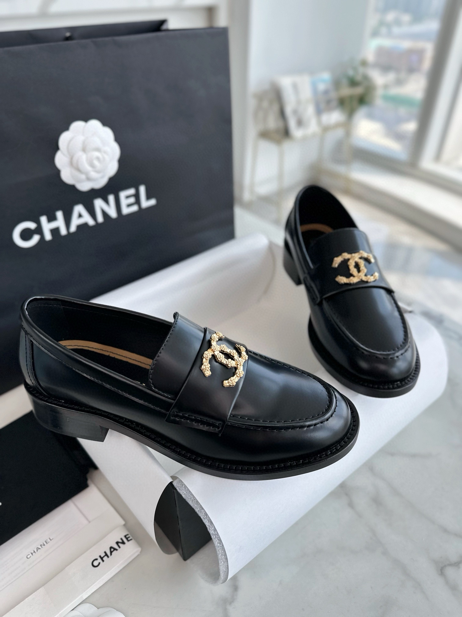 샤넬 CHANEL 24S G45663 로퍼 Black