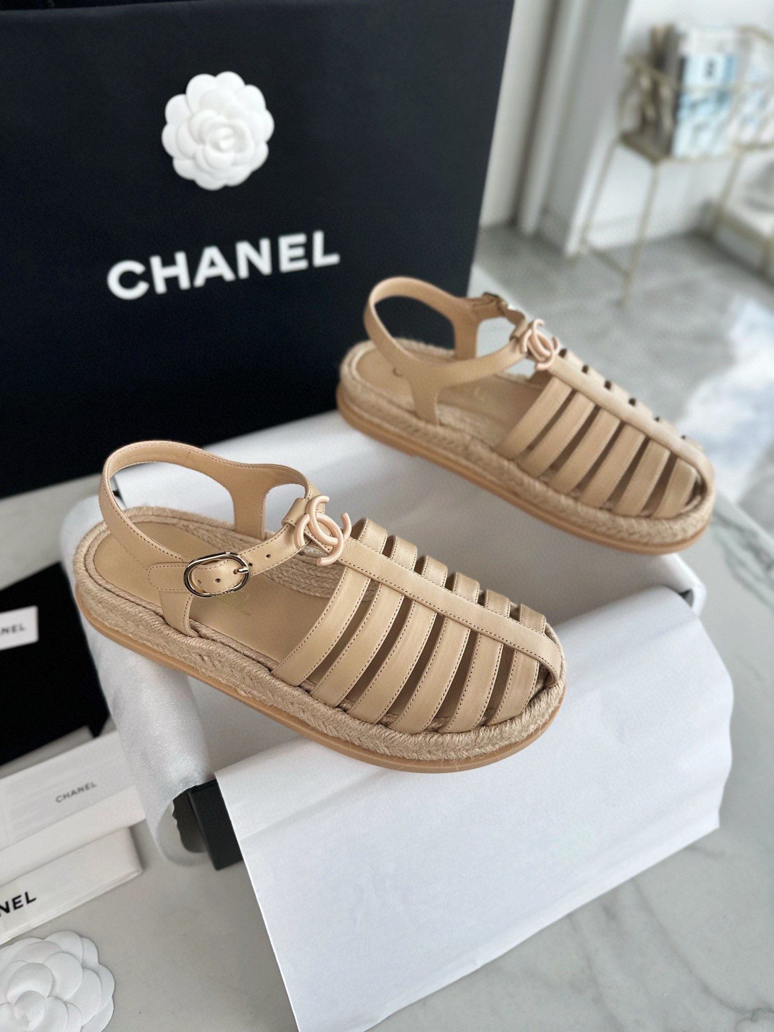 샤넬 CHANEL 24C 샌들 Apricot