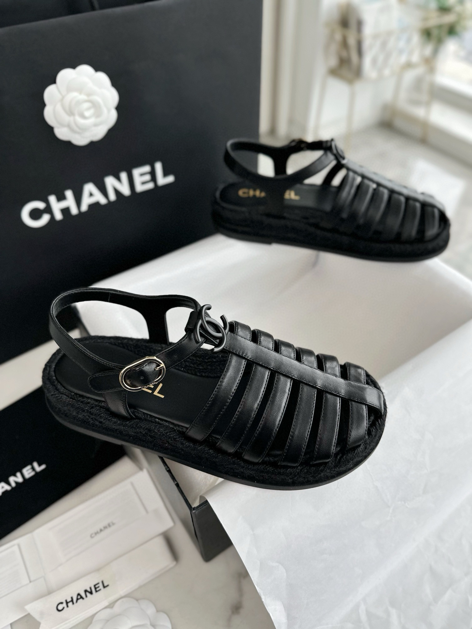 샤넬 CHANEL 24C 샌들 Black