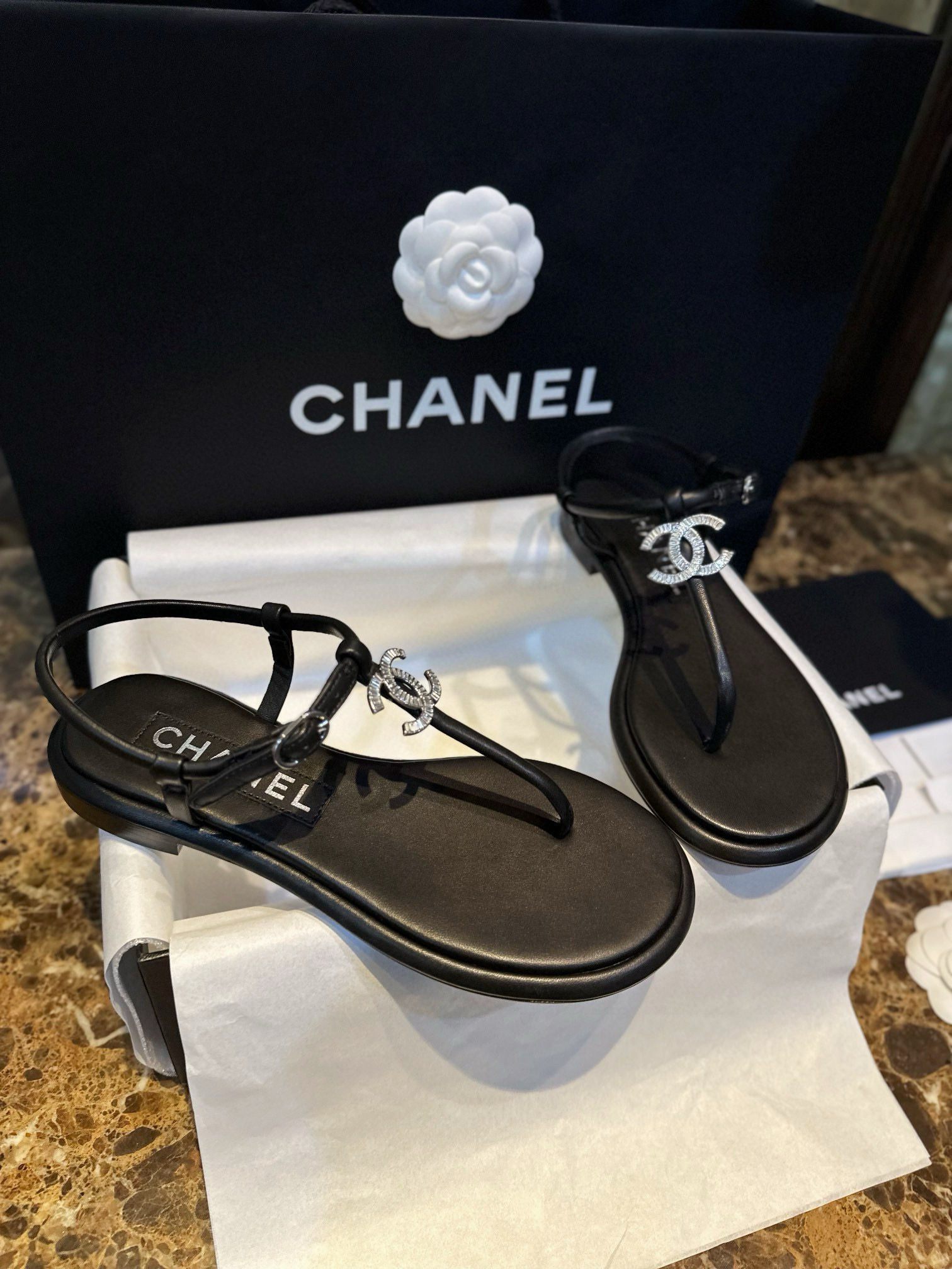 샤넬 CHANEL 24c G39728 샌들 Black