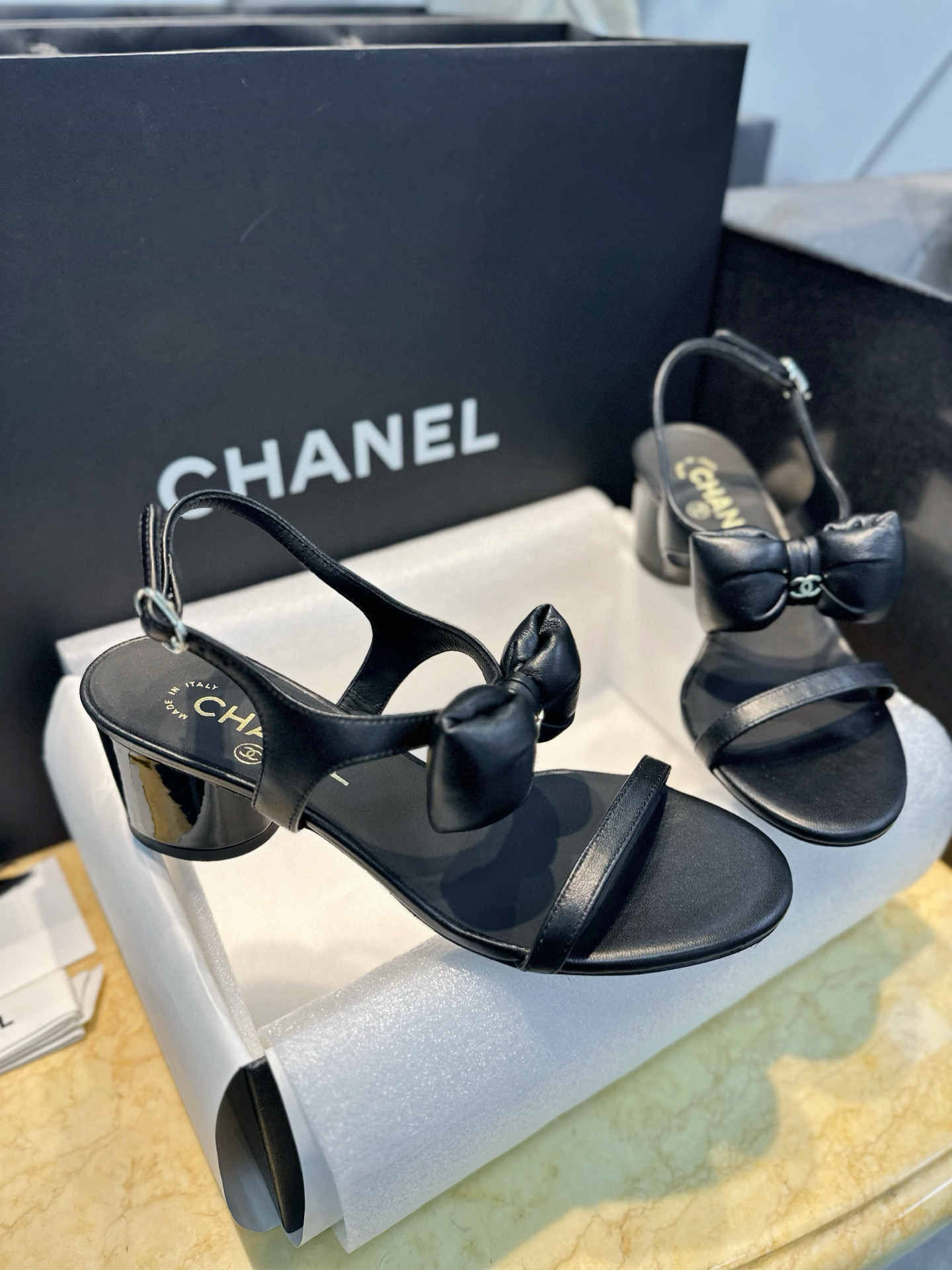 샤넬 CHANEL 25P G46192 샌들 Black