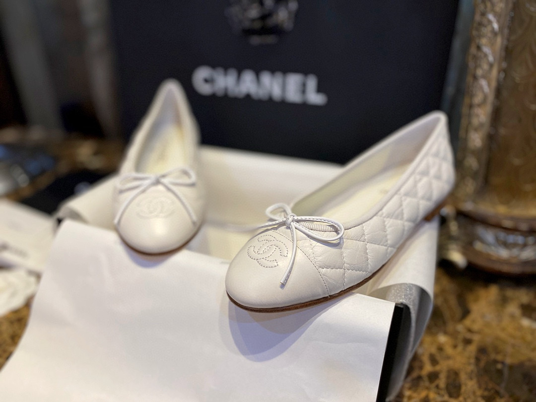 샤넬 CHANEL G26250 플랫 White
