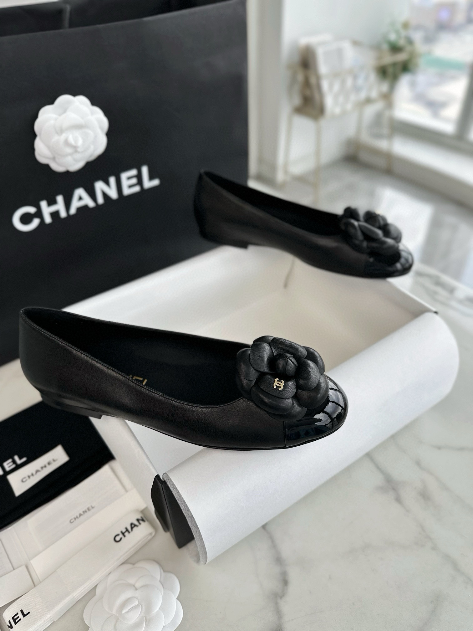 샤넬 CHANEL 24P 플랫 Black