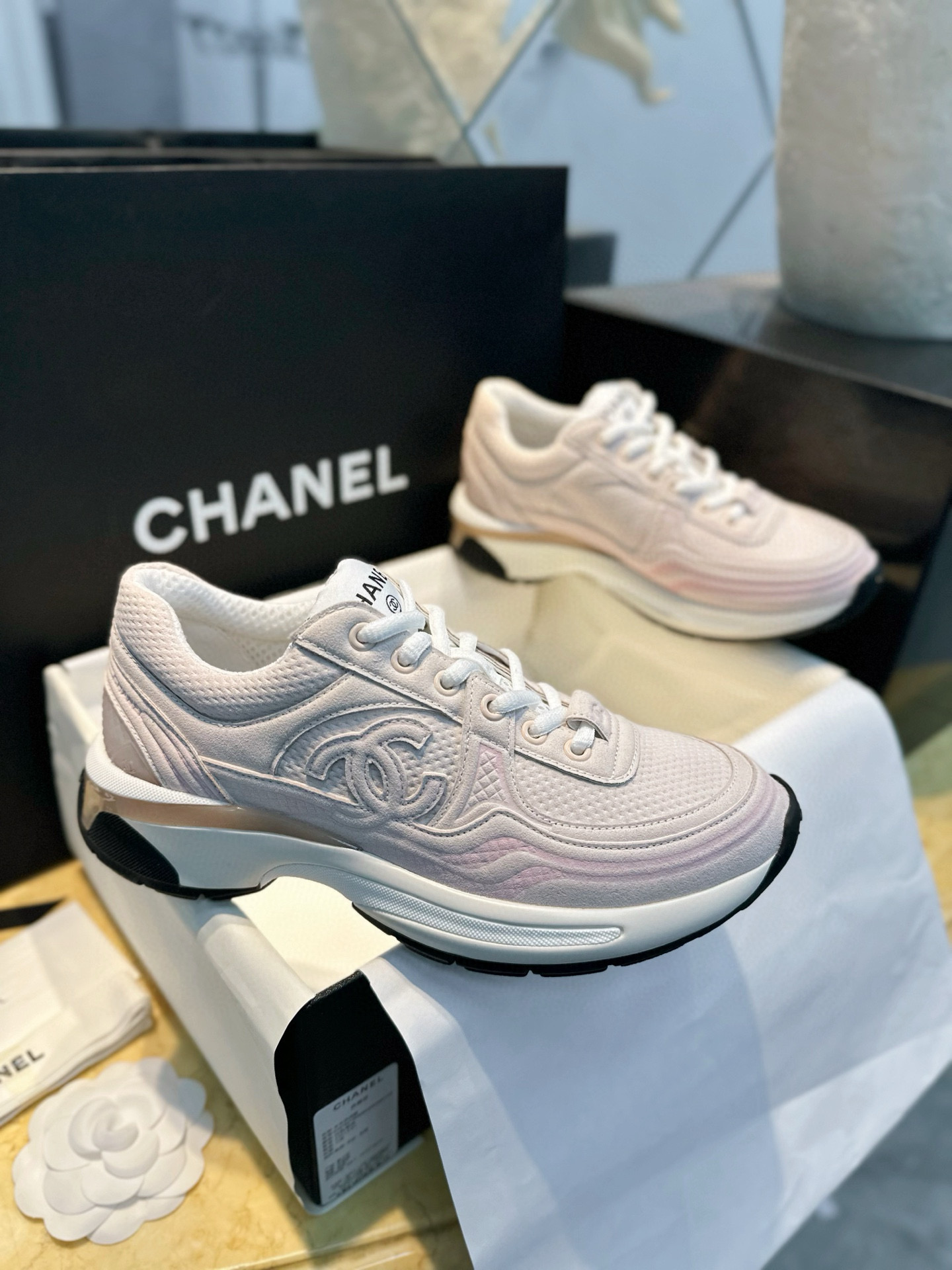 샤넬 CHANEL 24S G45077 스니커즈 Pink