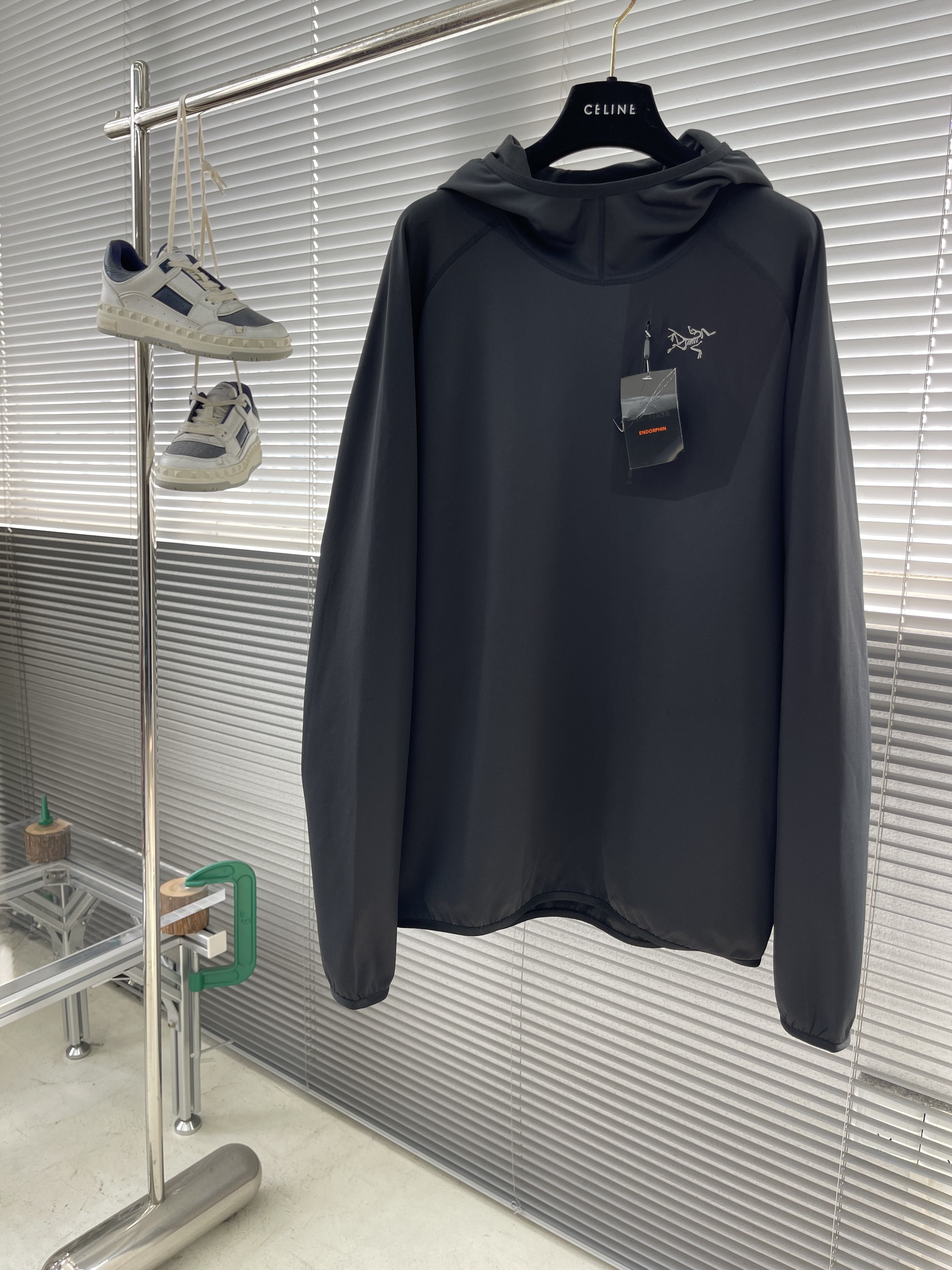 아크테릭스 ARC'TERYX 후드