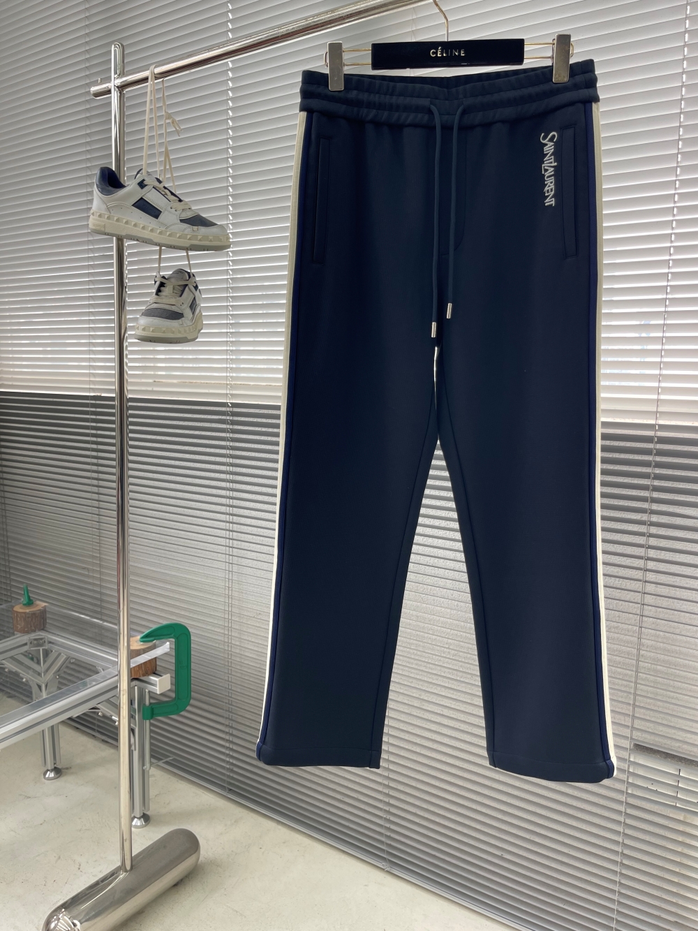 생로랑 Saint Laurent 바지