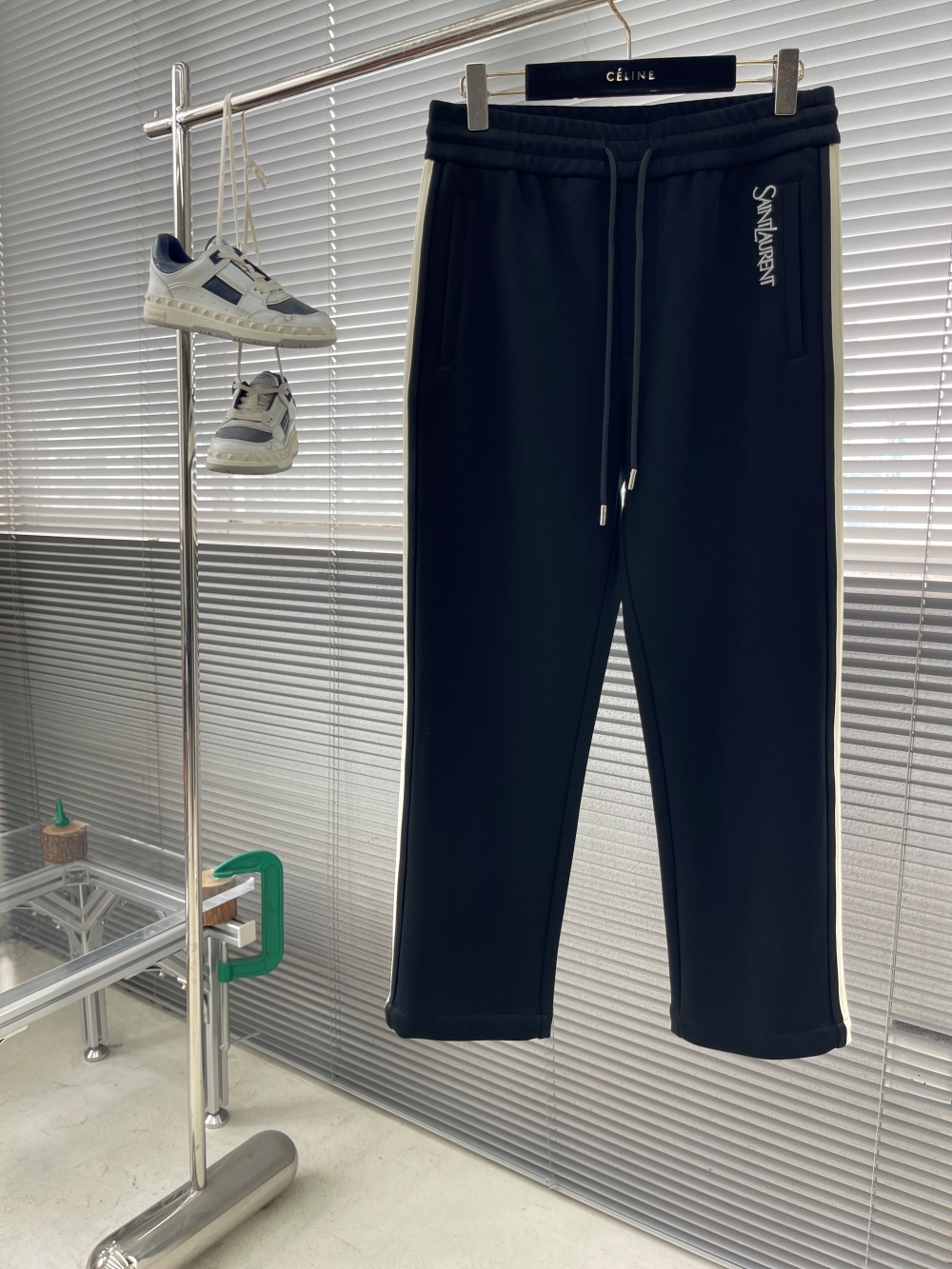 생로랑 Saint Laurent 바지