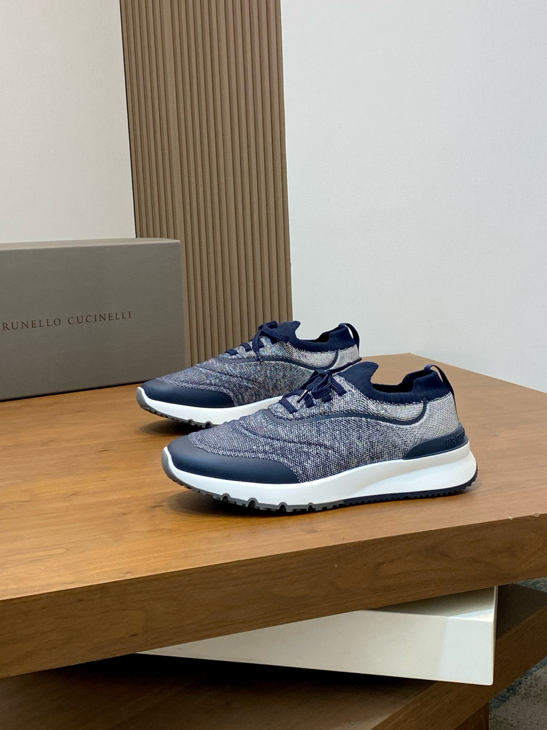 브루넬로 쿠치넬리 Brunello Cucinelli 스니커즈