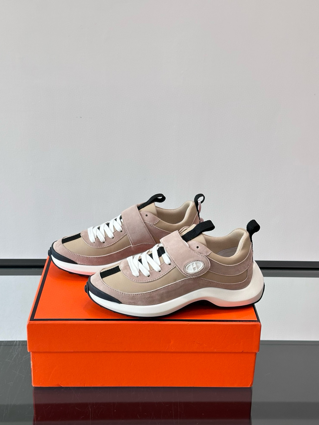 에르메스 Hermes Loop Sneaker 스니커즈