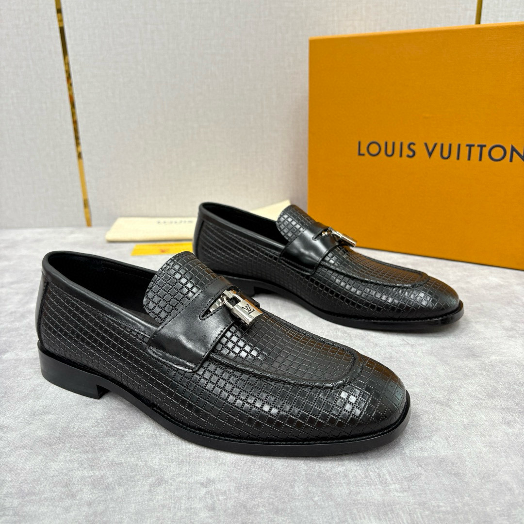 루이비통 Louis Vuitton 로퍼 슈즈