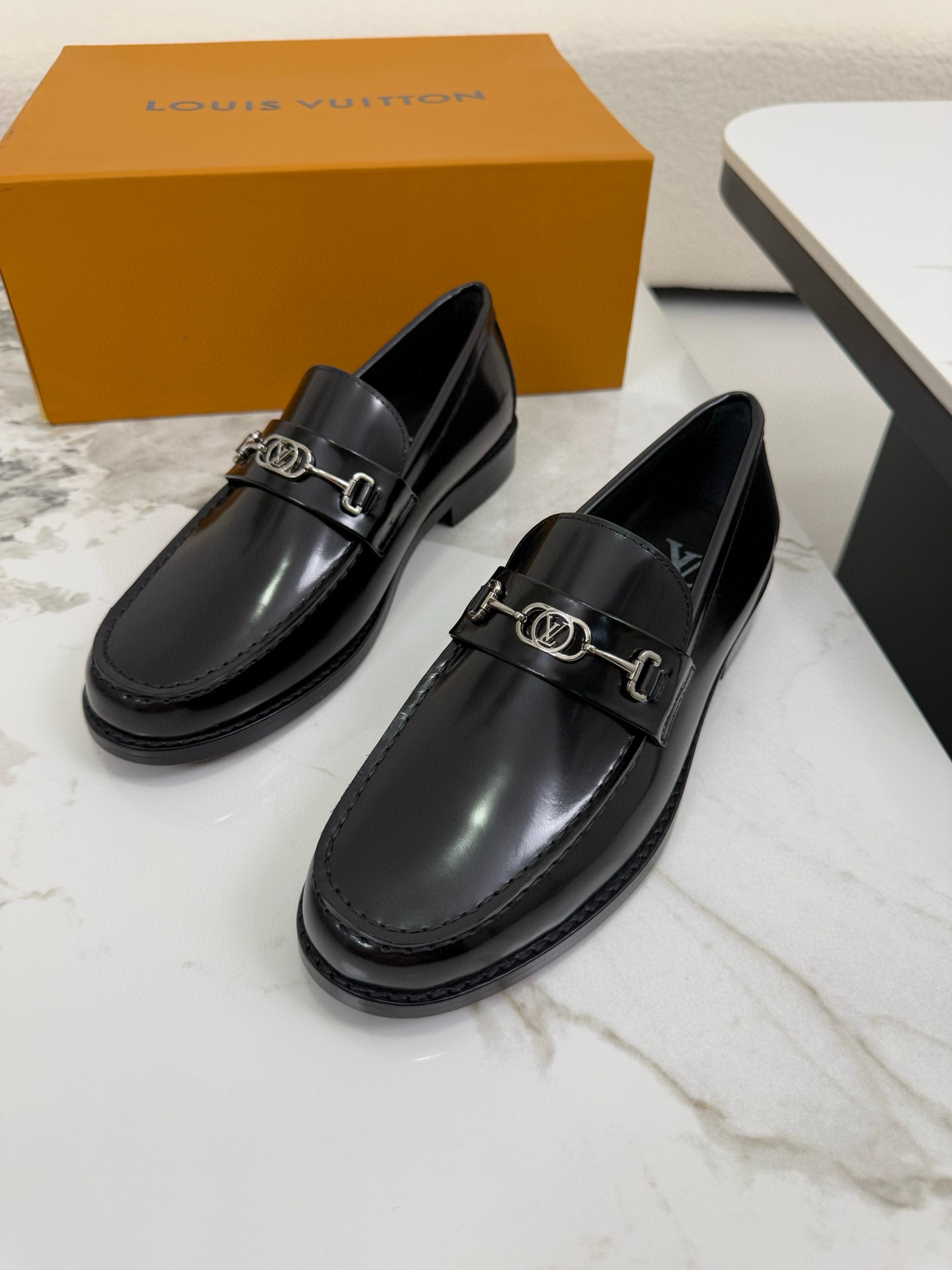 루이비통 Louis Vuitton 구두