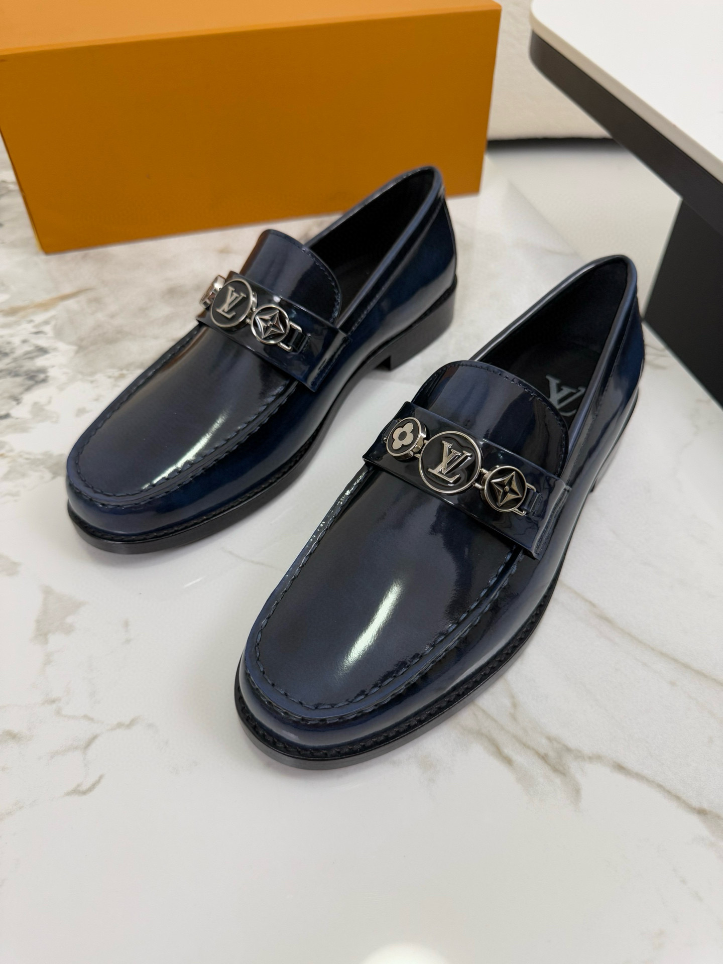 루이비통 Louis Vuitton 구두