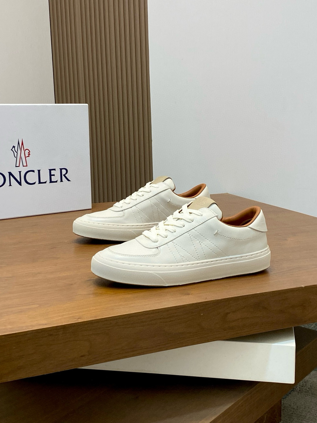 몽클레어 Moncler 스니커즈