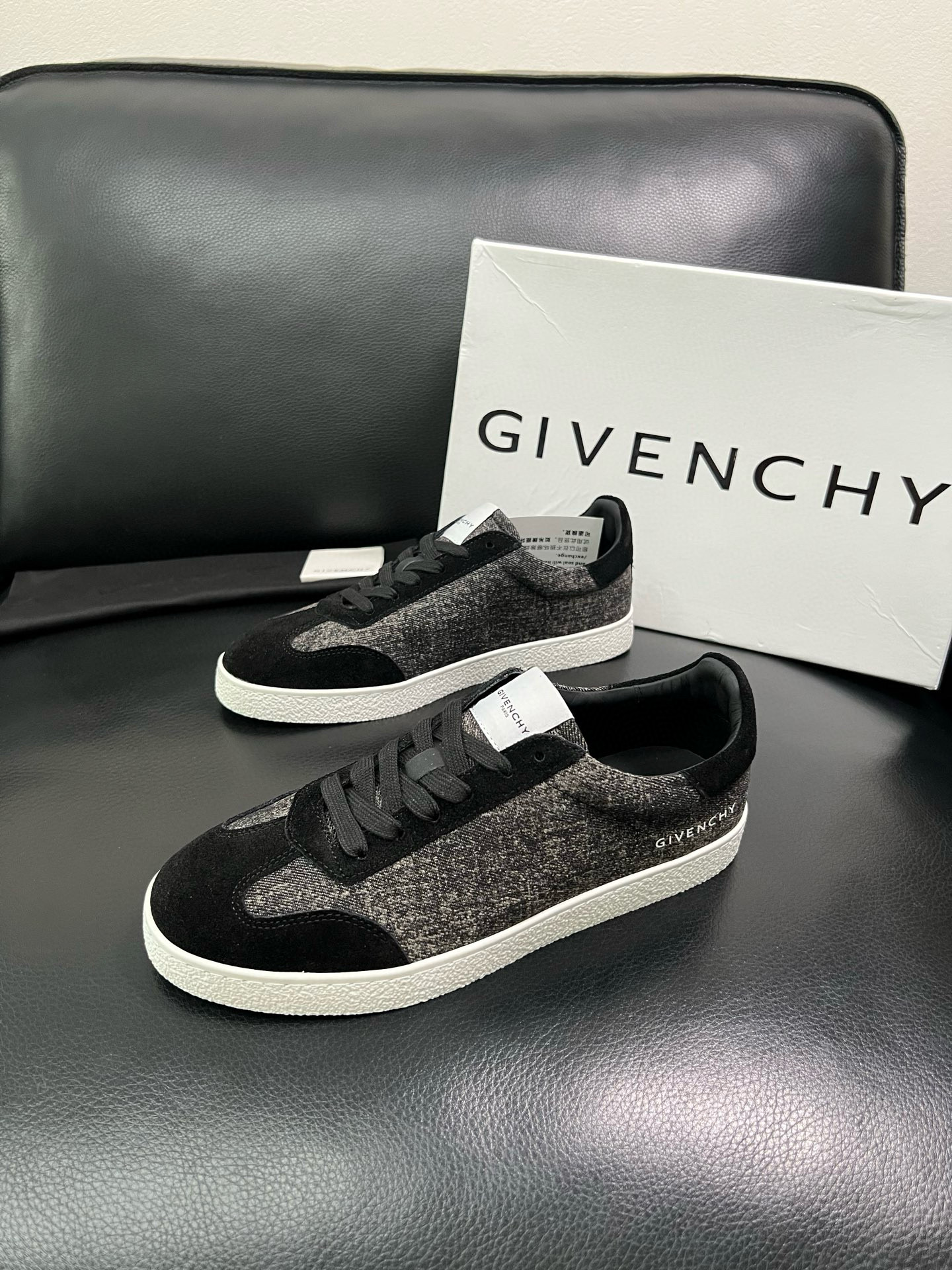 지방시 Givenchy 스니커즈