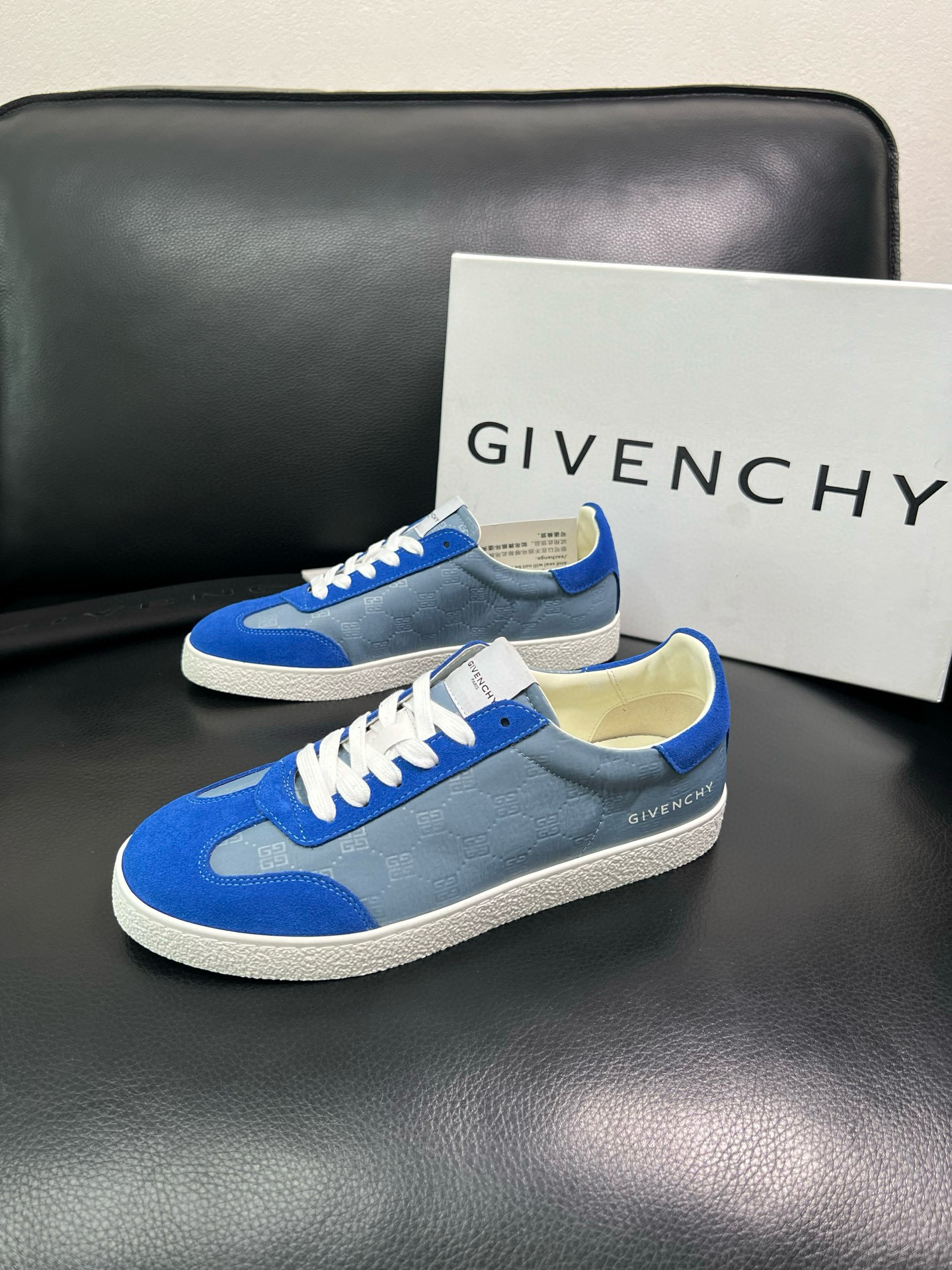 지방시 Givenchy 스니커즈