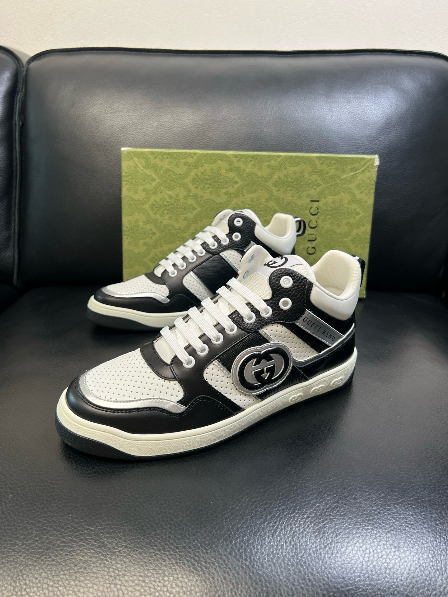 구찌 Gucci 스니커즈