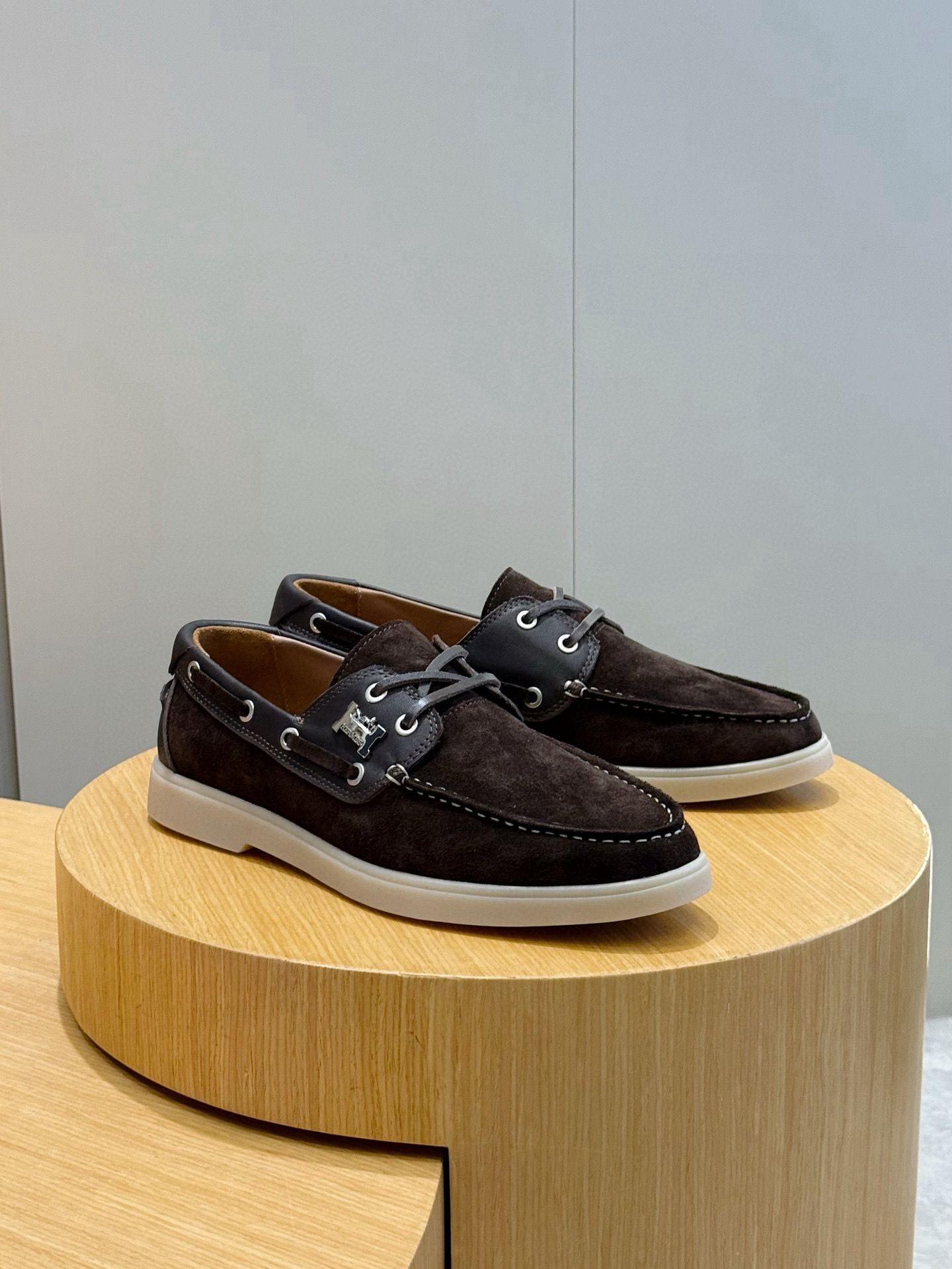 에르메스 Hermes Freesstyle 로퍼 슈즈