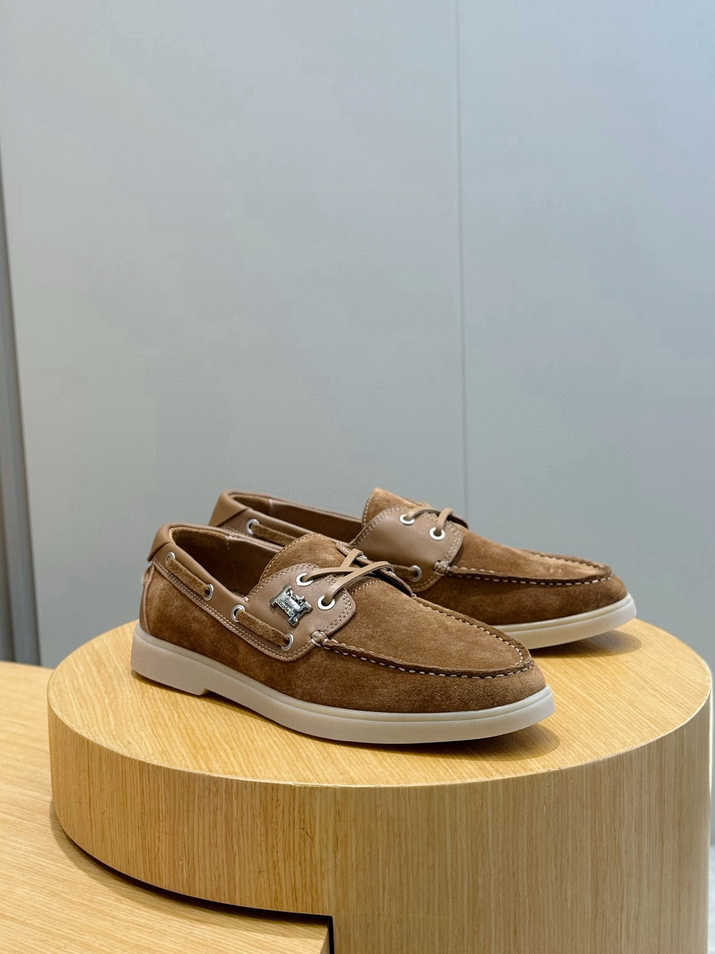 에르메스 Hermes Freesstyle 로퍼 슈즈