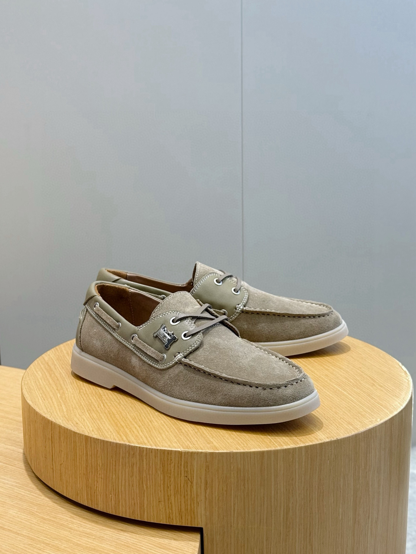 에르메스 Hermes Freesstyle 로퍼 슈즈