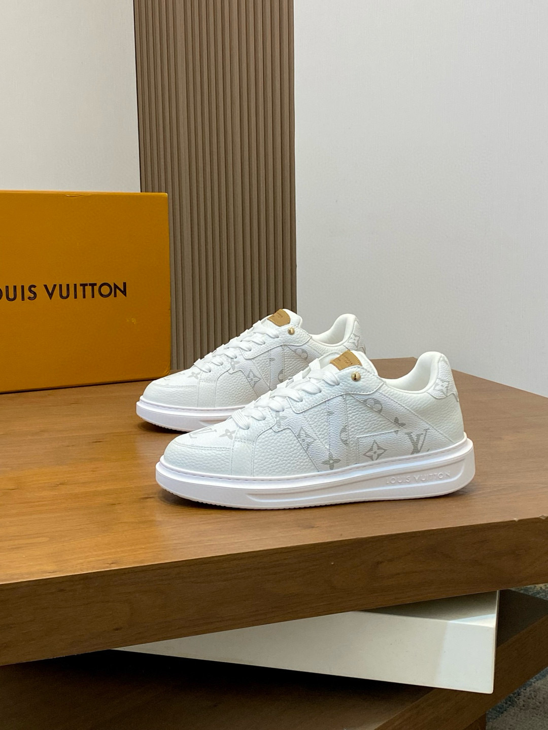 루이비통 Louis Vuitton Beverly Hills 스니커즈