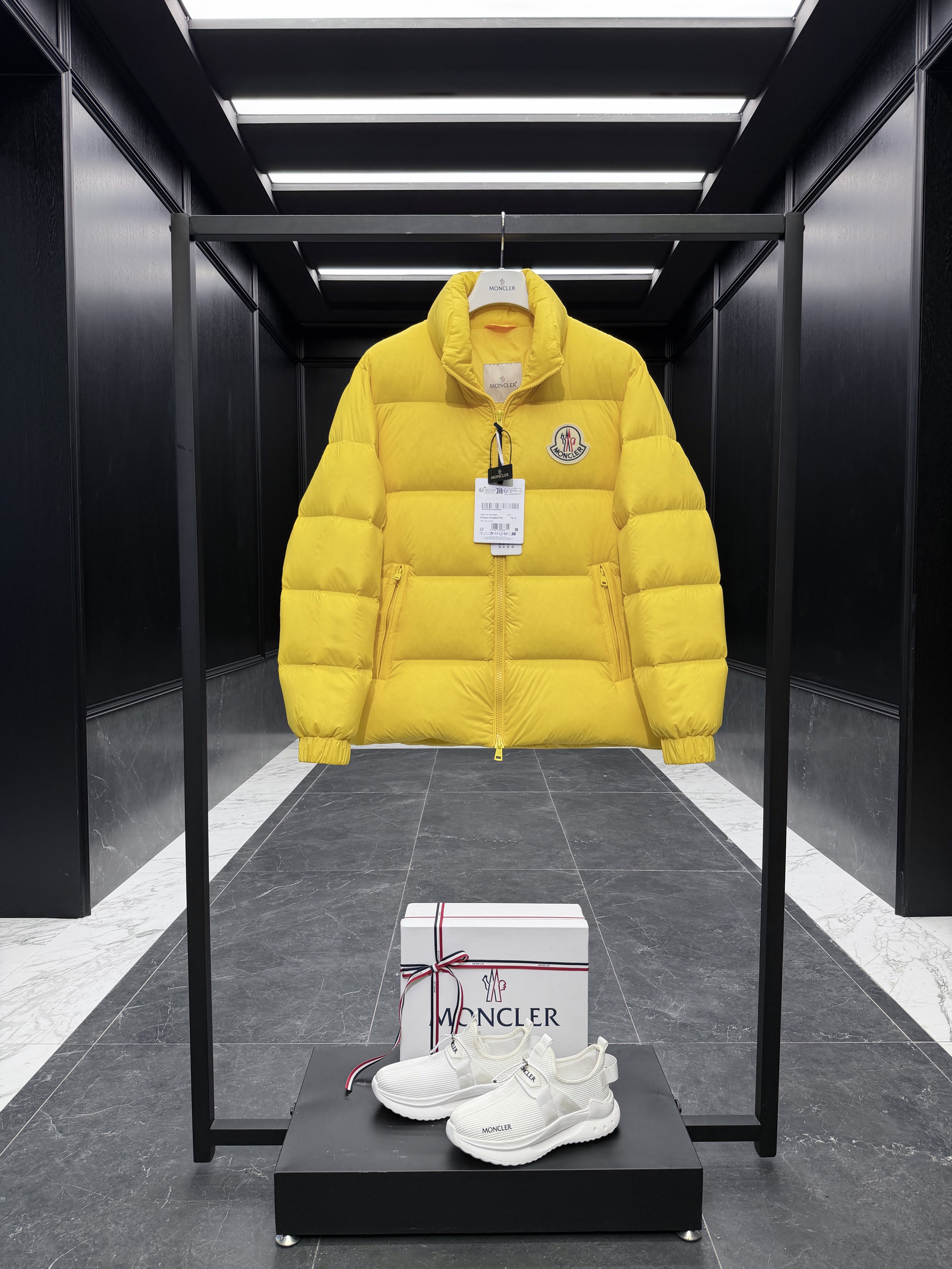 몽클레어 Moncler Citala 다운재킷。
