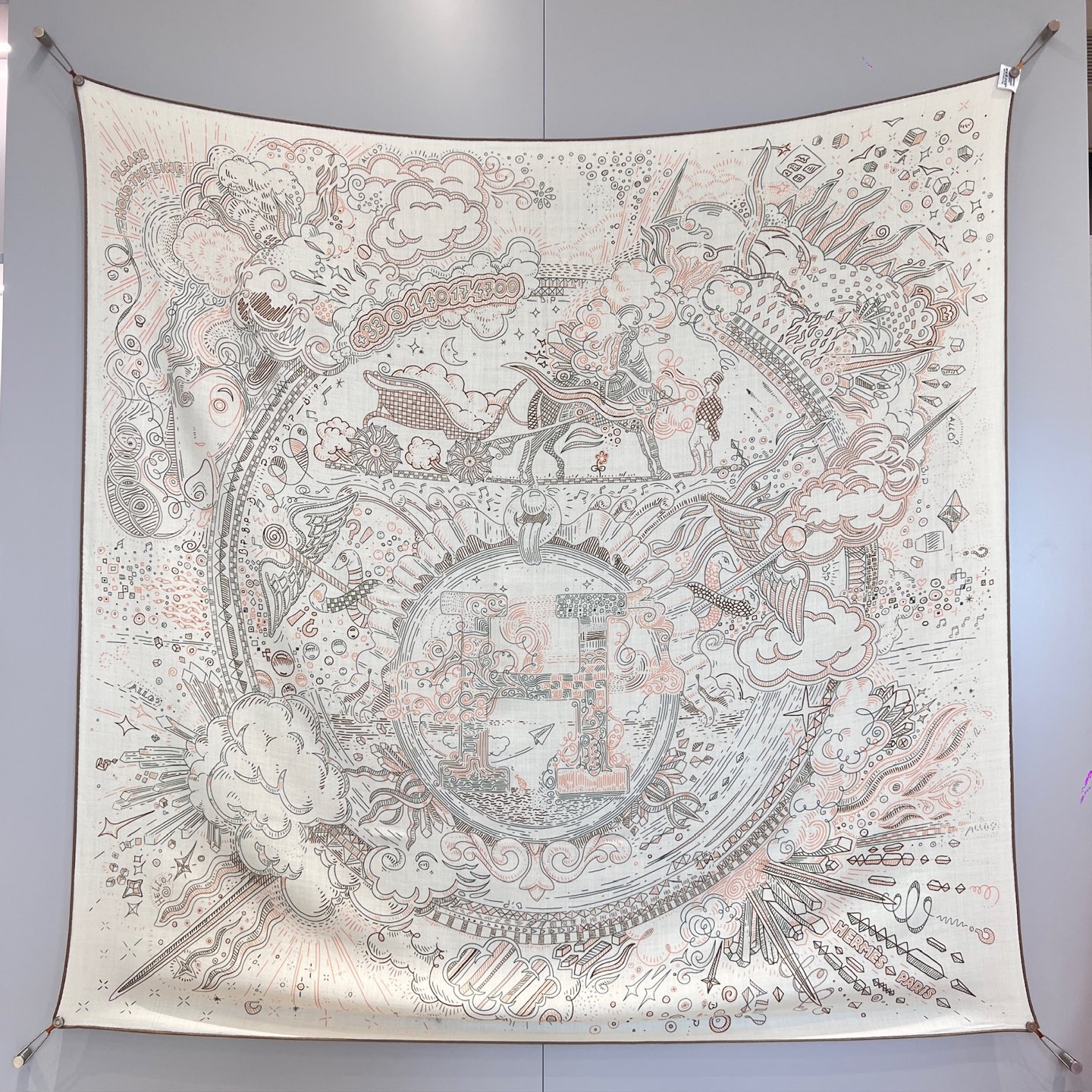 에르메스 Hermes 숄 136x137cm