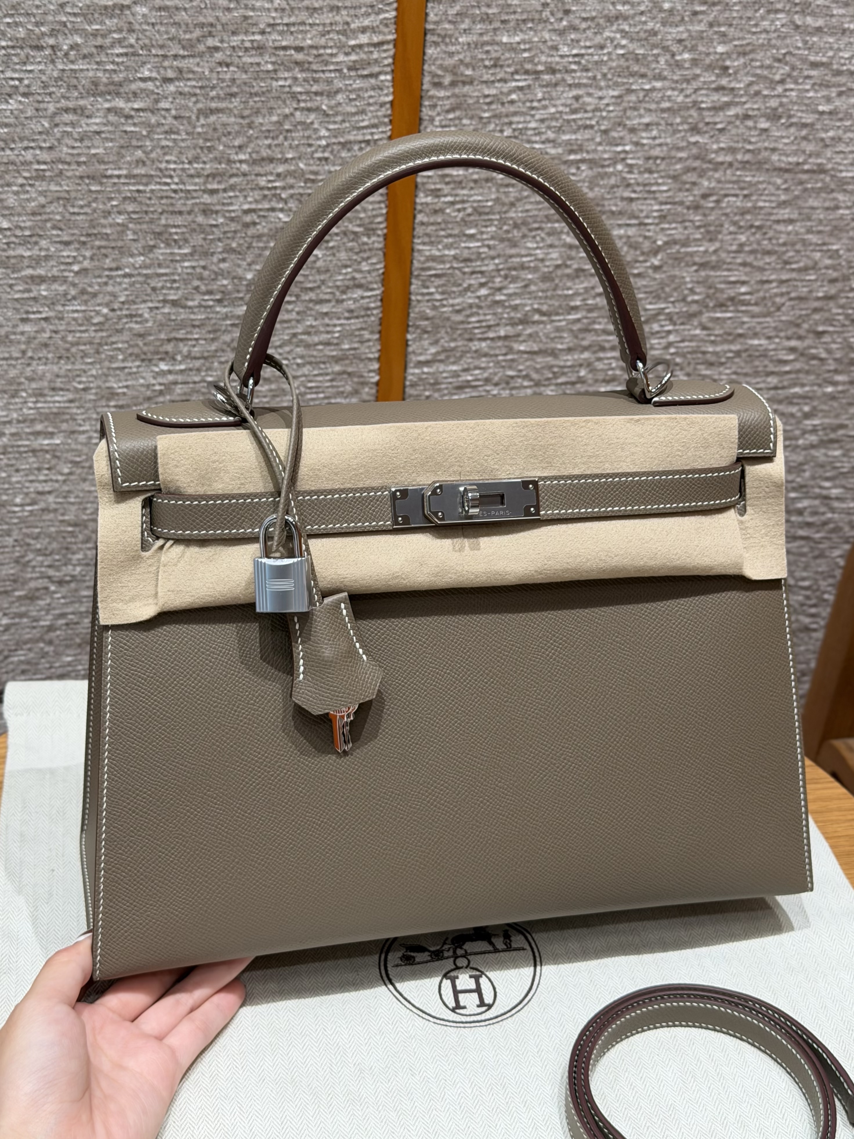 에르메스 Hermes Kelly 32cm Epsom 18 Etoupe/silver