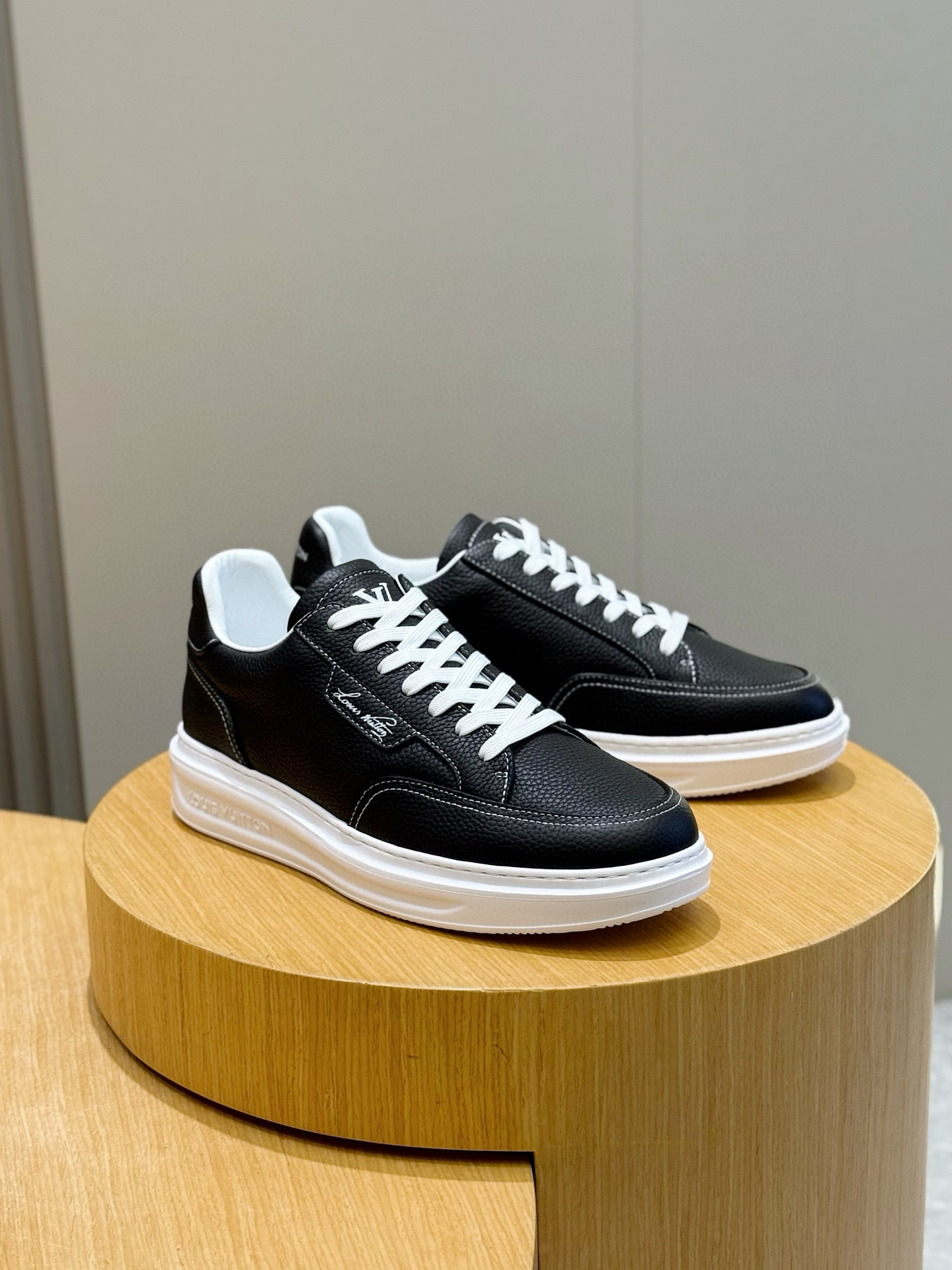 루이비통 Louis Vuitton Beverly Hills 스니커즈