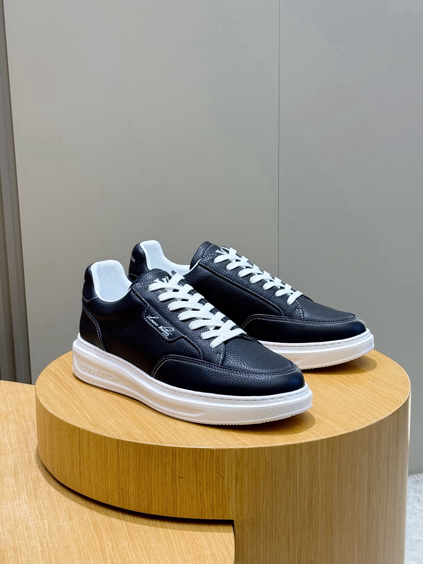 루이비통 Louis Vuitton Beverly Hills 스니커즈