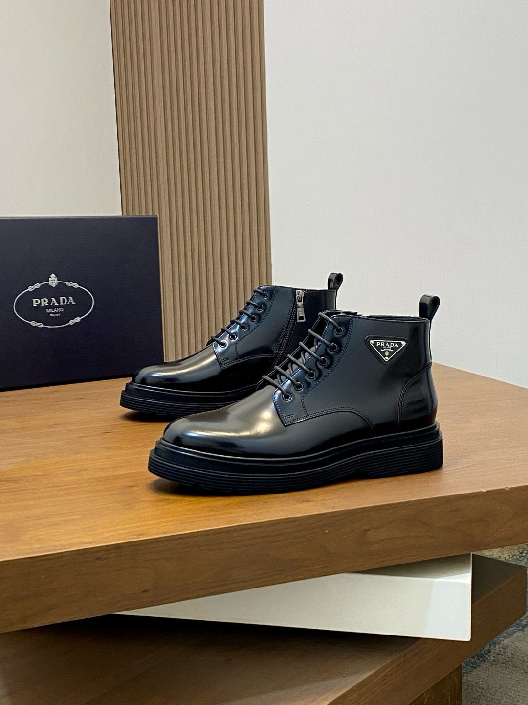 프라다 Prada 앵클 부츠
