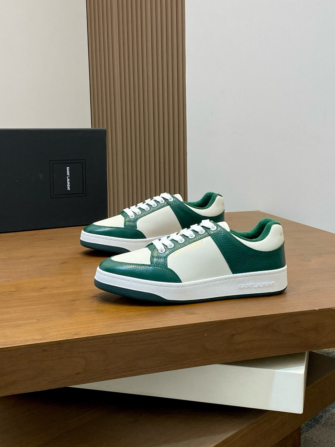 생로랑 Saint Laurent 스니커즈